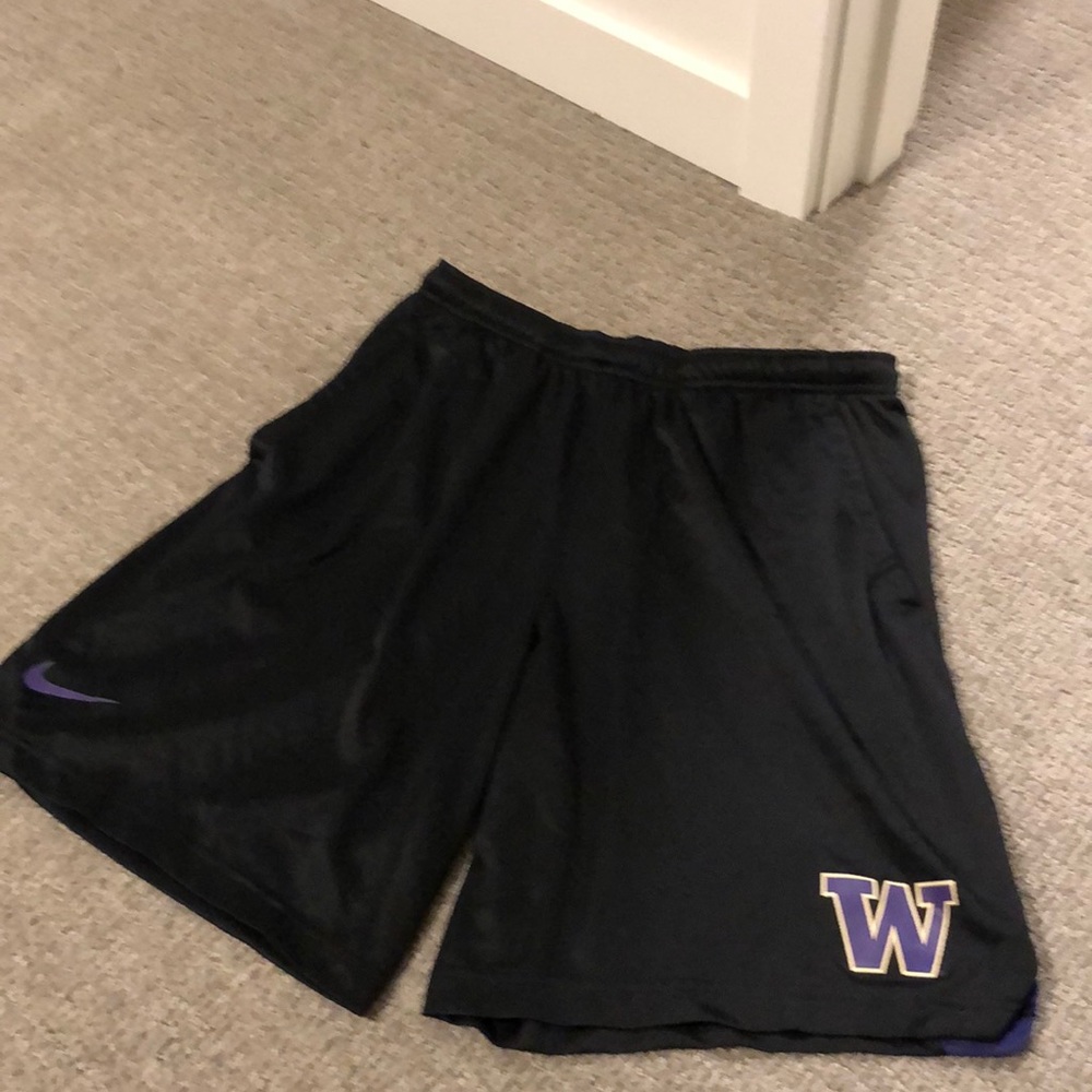 Large Nike Mens Shorts
